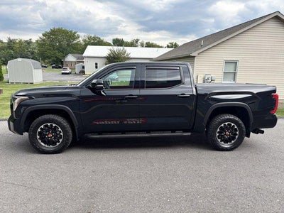 2025 Toyota Tundra 4WD 4WD SR5 CrewMax 5.5' Bed (SE)