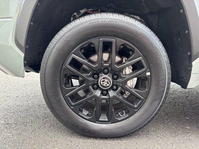2025 Toyota Tundra 4WD 4WD Limited CrewMax 5.5' Bed (Natl)