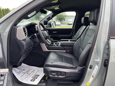 2025 Toyota Tundra 4WD 4WD Limited CrewMax 5.5' Bed (Natl)