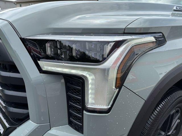 2025 Toyota Tundra 4WD 4WD Limited CrewMax 5.5' Bed (Natl)