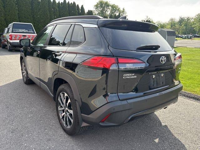 2025 Toyota Corolla Cross XLE 4WD (Natl)
