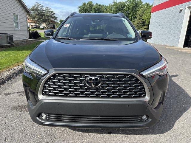 2025 Toyota Corolla Cross XLE 4WD (Natl)