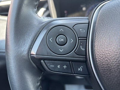 2025 Toyota Corolla Cross XLE 4WD (Natl)