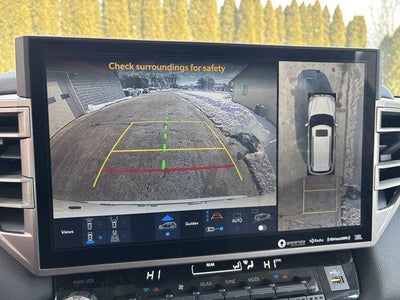 2023 Toyota Sequoia Limited 4WD (SE)