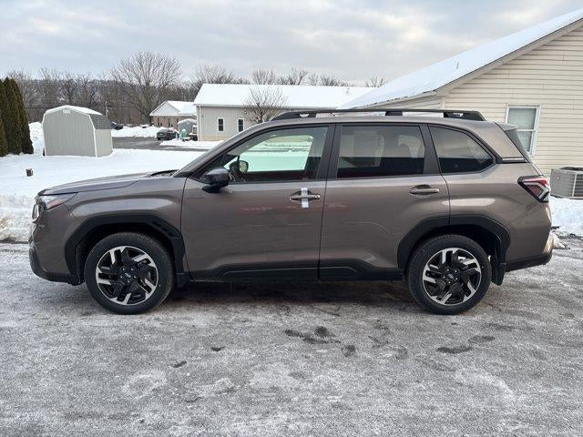 2025 Subaru Forester Premium Hybrid AWD