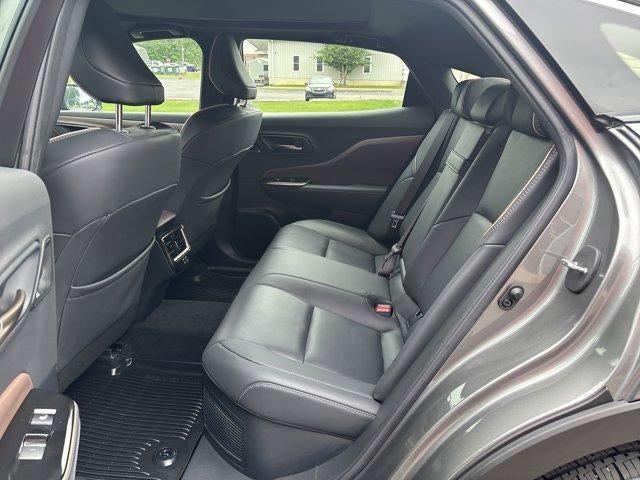 2024 Toyota Crown Limited AWD (Natl)