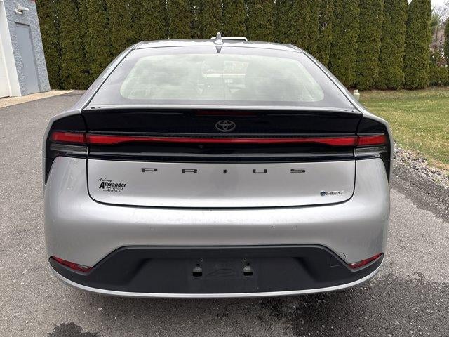 2024 Toyota Prius LE (Natl)