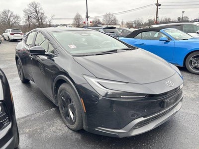 2024 Toyota Prius LE (Natl)