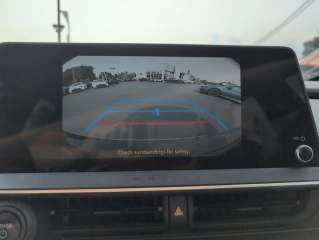2024 Toyota Prius XLE AWD (Natl)