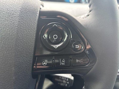 2022 Toyota Prius LE AWD-e (Natl)