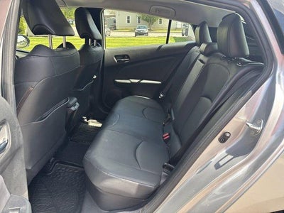 2019 Toyota Prius XLE AWD-e (Natl)
