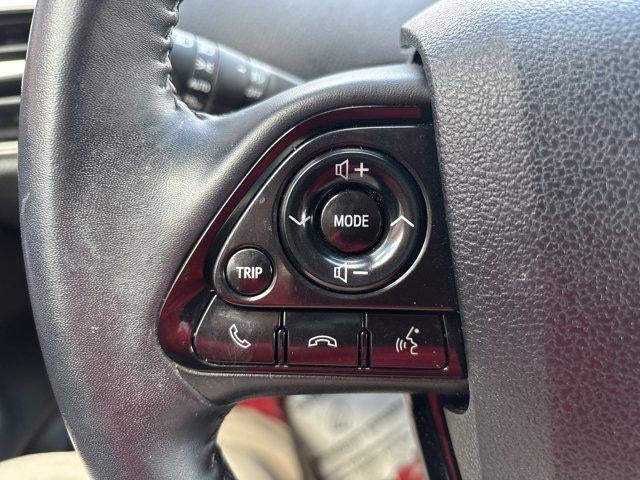 2019 Toyota Prius XLE AWD-e (Natl)