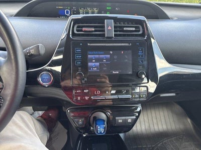 2019 Toyota Prius XLE AWD-e (Natl)