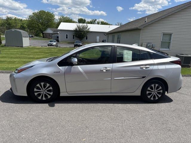 2019 Toyota Prius XLE AWD-e (Natl)