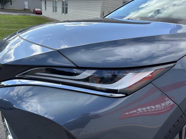 2022 Toyota Venza Limited AWD (GS)
