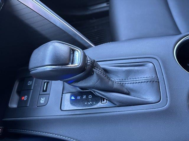 2024 Toyota Venza XLE AWD (SE)