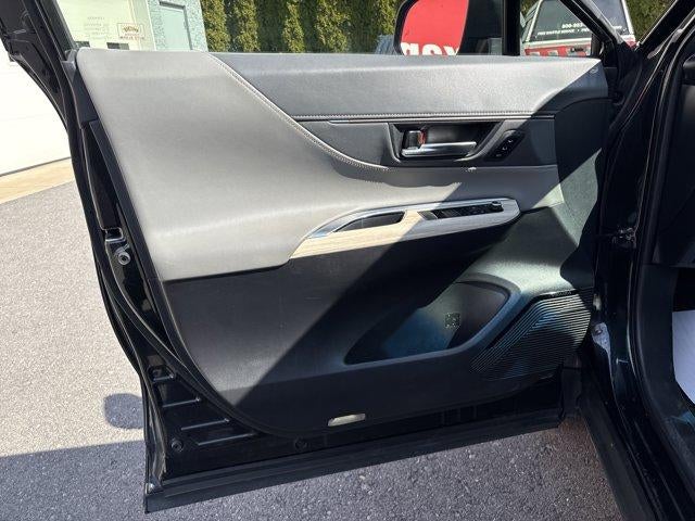 2021 Toyota Venza LE AWD (GS)