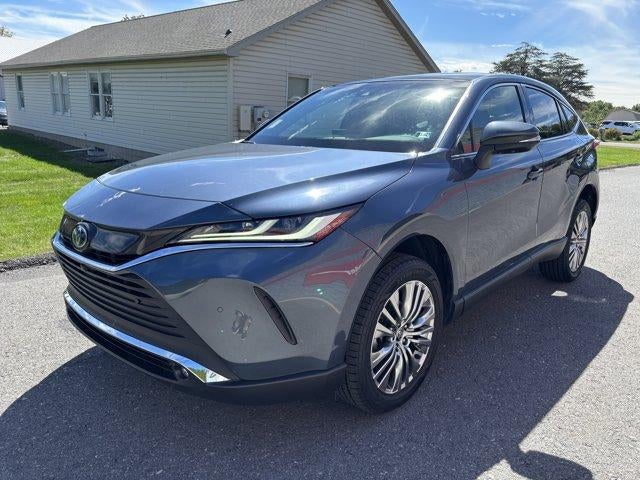 2022 Toyota Venza Limited AWD (GS)
