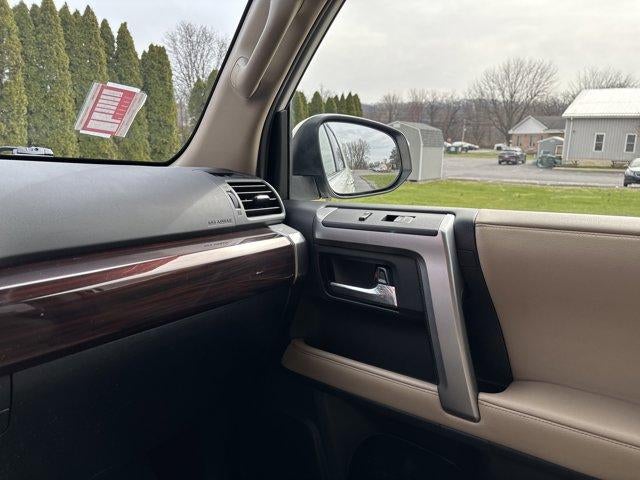 2022 Toyota 4Runner Limited 4WD (Natl)