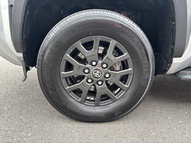 2025 Toyota 4Runner SR5 4WD (GS)