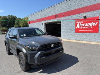 2025 Toyota 4Runner SR5 4WD (GS)