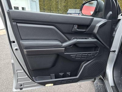 2025 Toyota 4Runner SR5 4WD (GS)