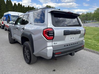 2025 Toyota 4Runner SR5 4WD (GS)