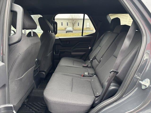 2025 Toyota 4Runner SR5 4WD (GS)