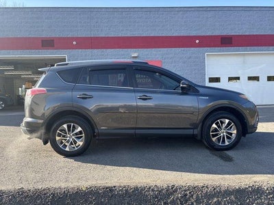 2017 Toyota RAV4 Hybrid LE Plus AWD (Natl)