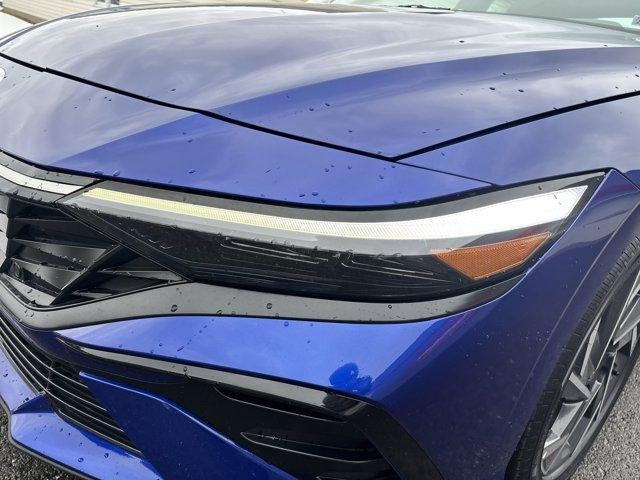 2025 Hyundai ELANTRA SEL Convenience IVT