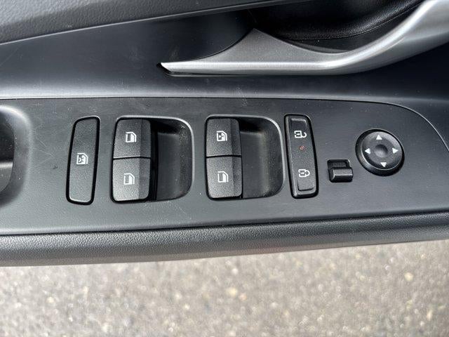2025 Hyundai ELANTRA SEL Convenience IVT