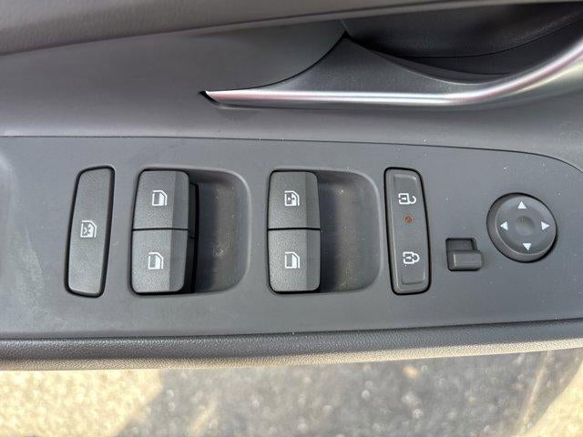 2025 Hyundai ELANTRA SEL Convenience IVT