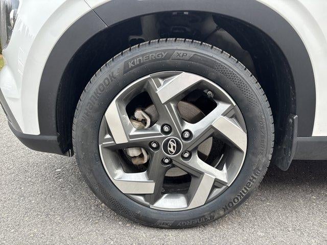 2024 Hyundai VENUE SEL IVT