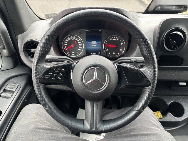 2025 Mercedes-Benz Sprinter Cargo Van 2500 Standard Roof I4 Diesel 144" RWD