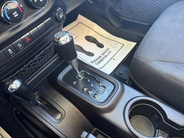 2015 Jeep Wrangler Unlimited 4WD 4dr Willys Wheeler