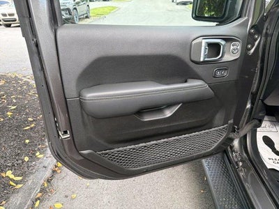 2022 Jeep Wrangler Unlimited Sahara 4x4