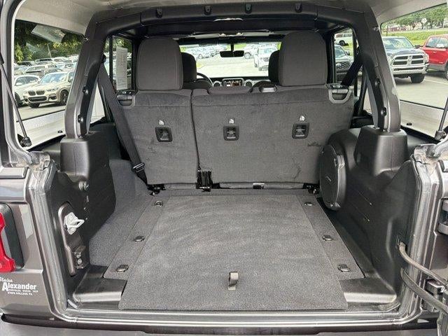 2022 Jeep Wrangler Unlimited Sahara 4x4