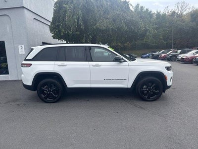 2023 Jeep Grand Cherokee Altitude 4x4