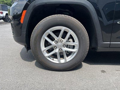 2025 Jeep Grand Cherokee Laredo X 4x4