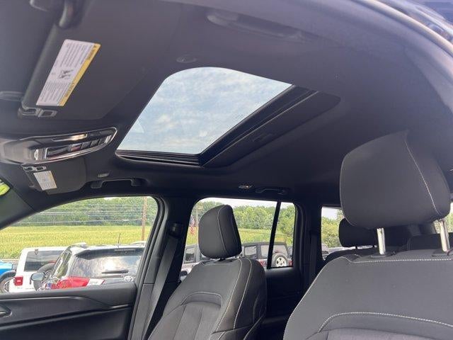 2025 Jeep Grand Cherokee Laredo X 4x4