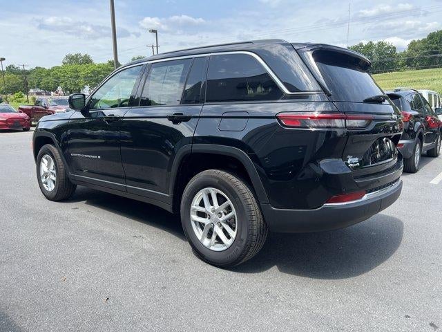 2025 Jeep Grand Cherokee Laredo X 4x4