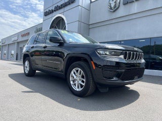2025 Jeep Grand Cherokee Laredo X 4x4