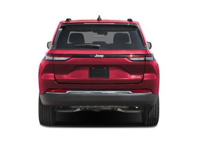 2025 Jeep Grand Cherokee Laredo X 4x4