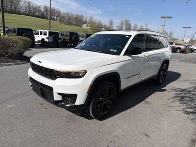2023 Jeep Grand Cherokee L Altitude 4x4