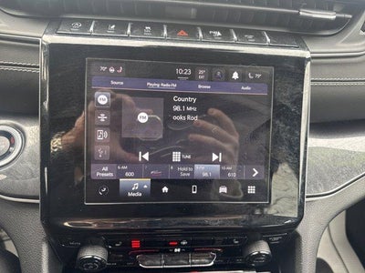 2023 Jeep Grand Cherokee L Altitude 4x4