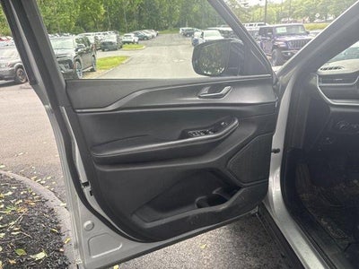2023 Jeep Grand Cherokee L Altitude 4x4