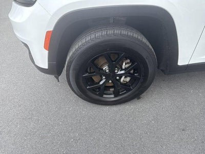 2024 Jeep Grand Cherokee L Altitude 4x4