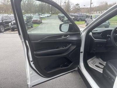 2024 Jeep Grand Cherokee L Altitude 4x4