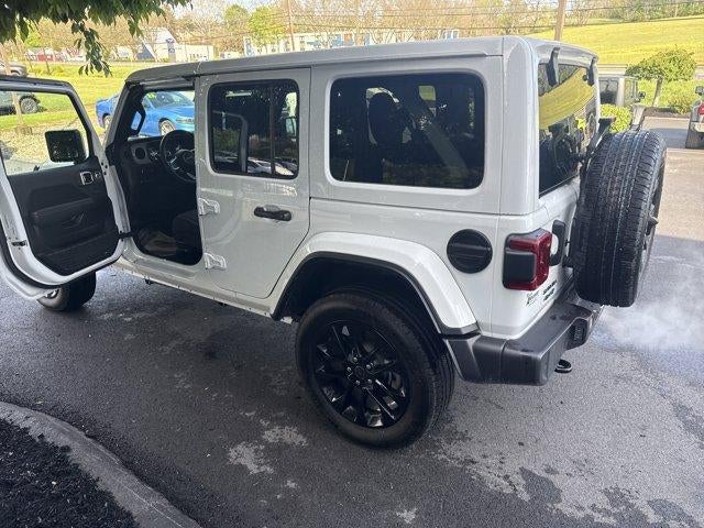 2025 Jeep Wrangler 4xe Sahara 4x4