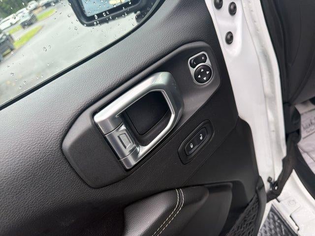 2020 Jeep Gladiator Overland 4x4